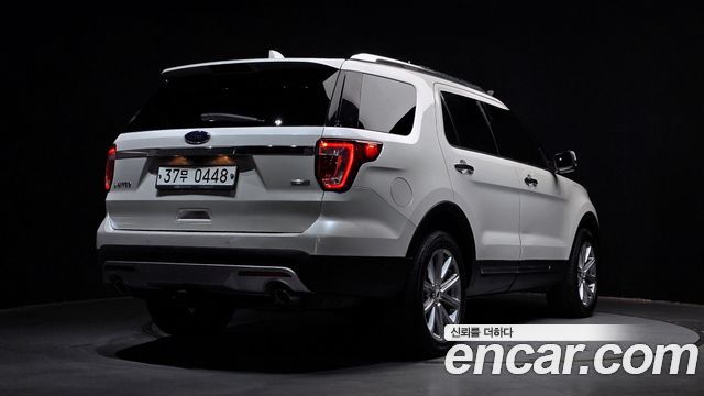 Ford Explorer 2016 — photo 2