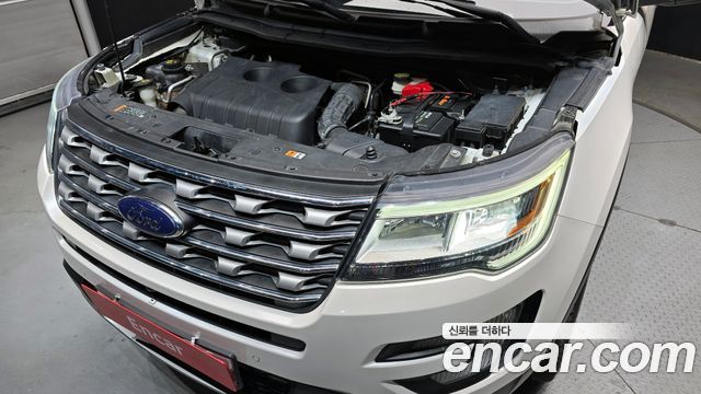 Ford Explorer 2016 — photo 6