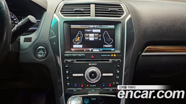 Ford Explorer 2016 — photo 15