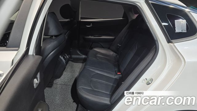 Kia K5 2019 — photo 13