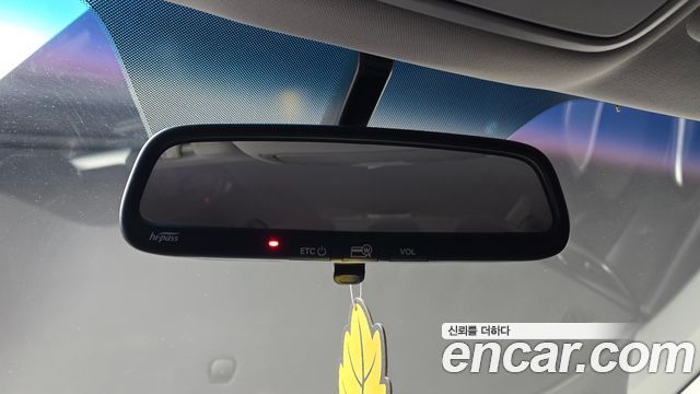 Kia K5 2019 — photo 18