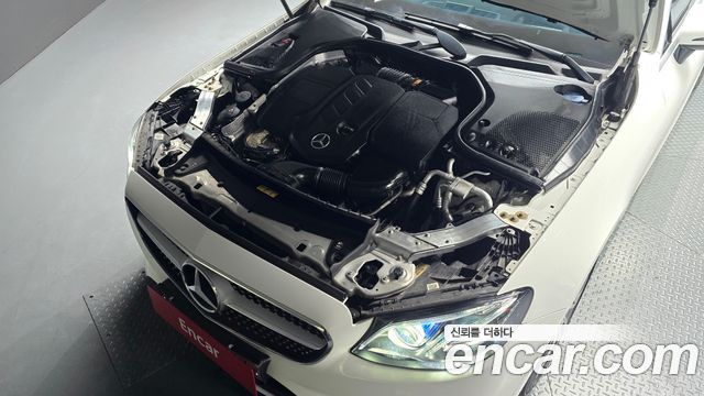 Mercedes-Benz E-Class 2019 — photo 6
