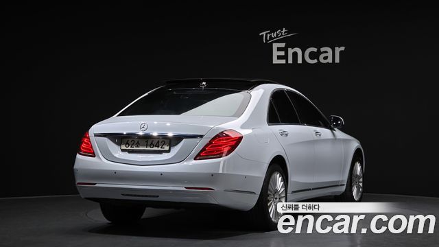Mercedes-Benz S-Class 2015 — photo 2