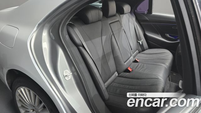 Mercedes-Benz S-Class 2015 — photo 12