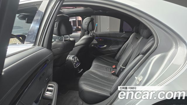 Mercedes-Benz S-Class 2015 — photo 13