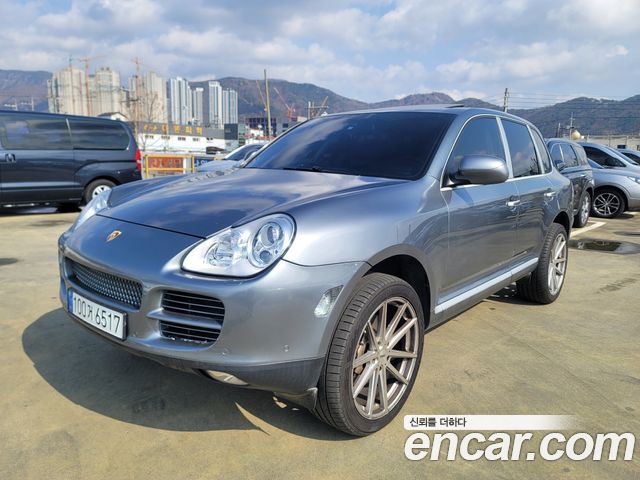 Porsche Cayenne 2004 — photo 2