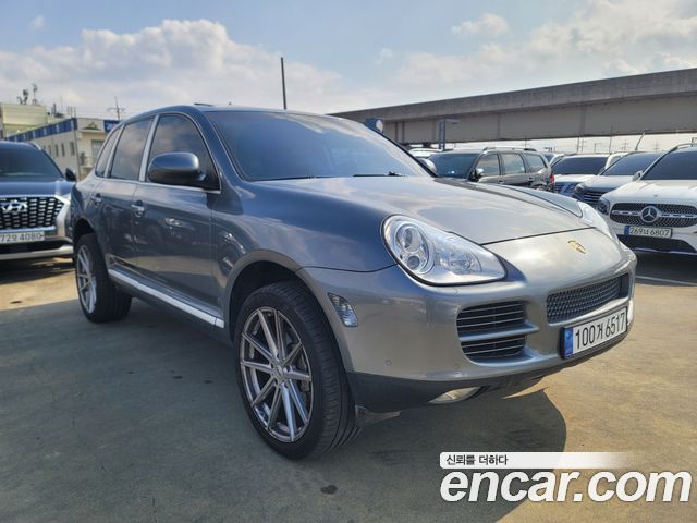 Porsche Cayenne 2004 — photo 8