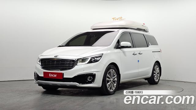 Kia Canival 2018 — photo 1