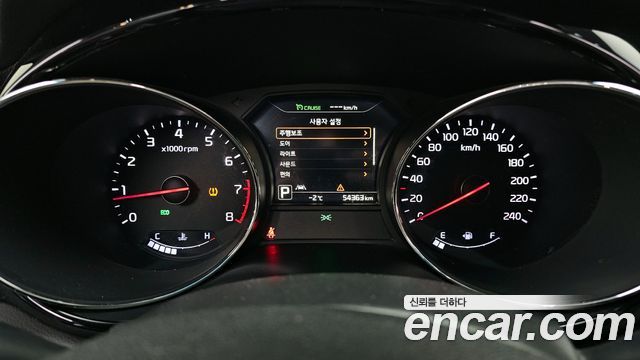 Kia Canival 2018 — photo 8