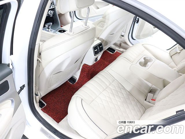 Genesis G70 2019 — photo 15