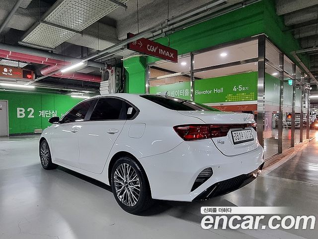 Kia K3 2022 — photo 4