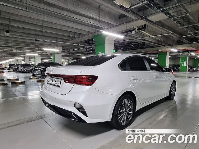 Kia K3 2022 — photo 5