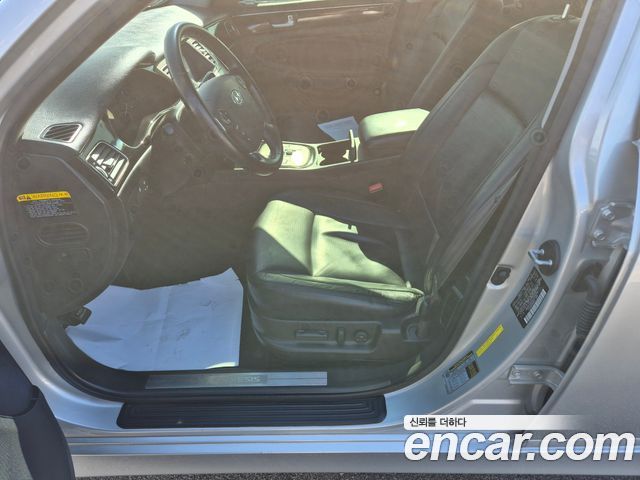 Hyundai Genesis 2012 — photo 14