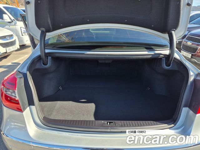 Hyundai Genesis 2012 — photo 16
