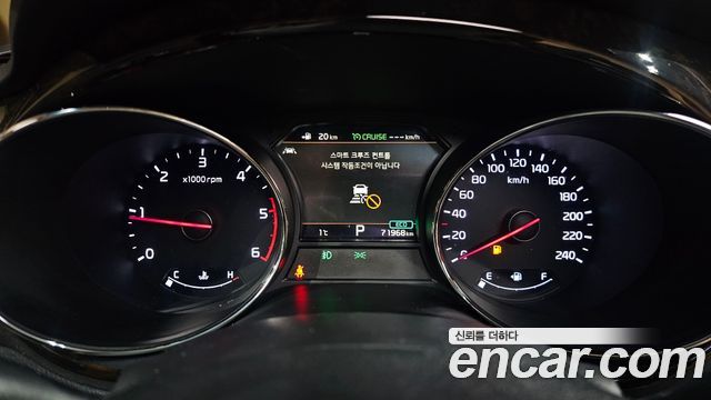 Kia Canival 2019 — photo 8