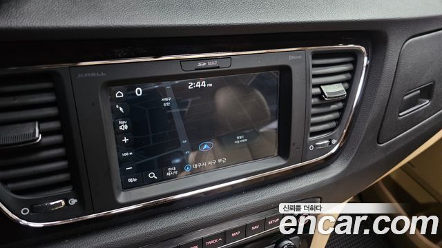 Kia Canival 2019 — photo 13