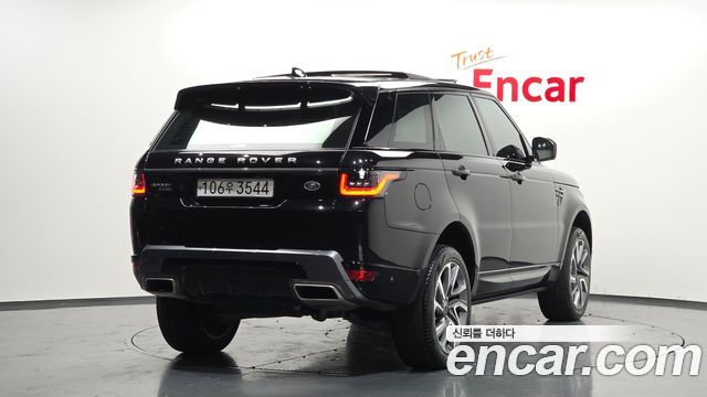 Land Rover Range Rover Sport 2018 — photo 2