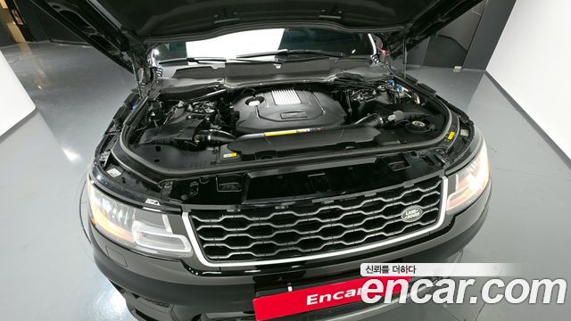 Land Rover Range Rover Sport 2018 — photo 6