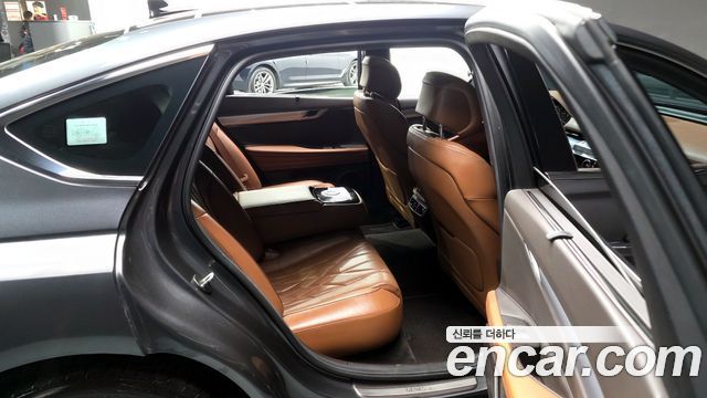 Genesis G80 2021 — photo 12
