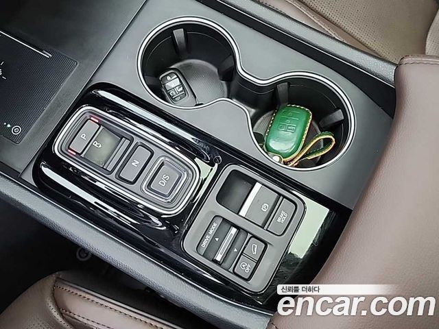 Honda Pilot 2023 — photo 8