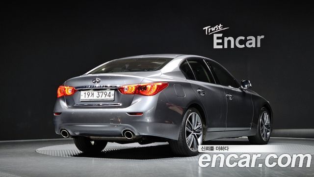 Infiniti Q50 2015 — photo 2
