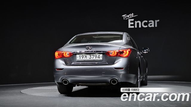 Infiniti Q50 2015 — photo 4