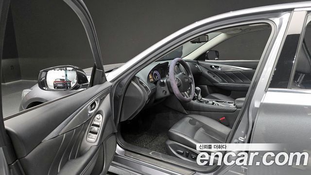 Infiniti Q50 2015 — photo 10