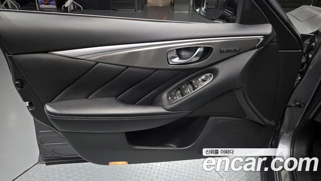 Infiniti Q50 2015 — photo 15