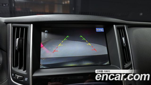 Infiniti Q50 2015 — photo 19