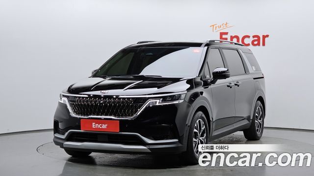 Kia Canival 2021 — photo 1
