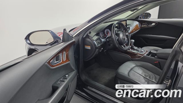 Audi A7 2014 — photo 13