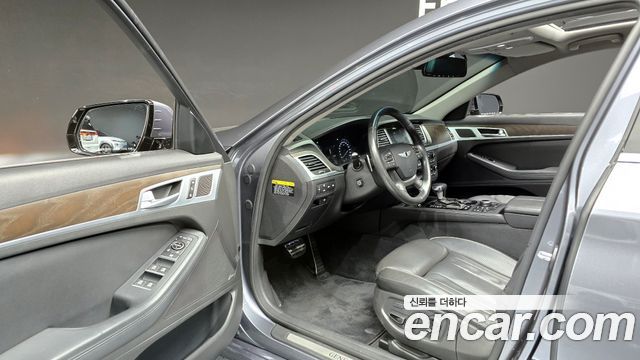 Hyundai Genesis 2015 — photo 11