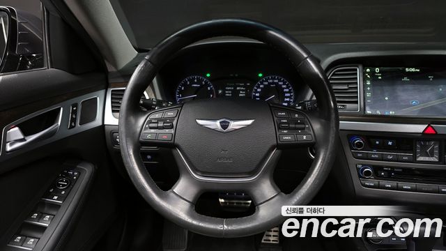 Hyundai Genesis 2015 — photo 13