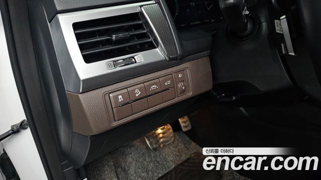 KG Mobility Rexton 2021 — photo 18