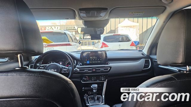 Kia Seltos 2022 — photo 8