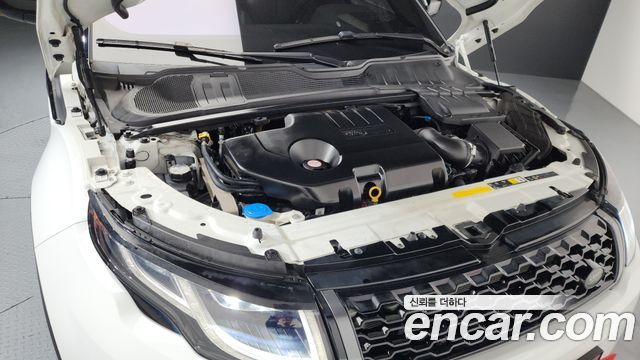 Land Rover Range Rover Evoque 2019 — photo 6