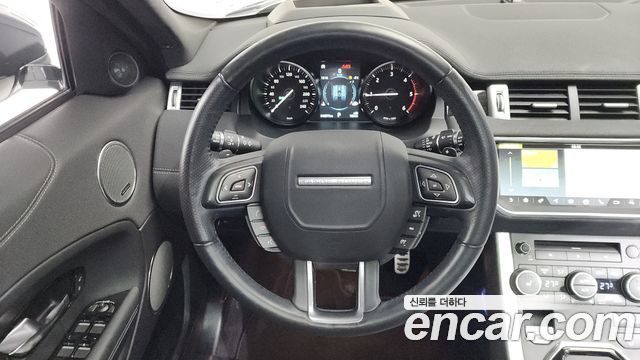 Land Rover Range Rover Evoque 2019 — photo 13