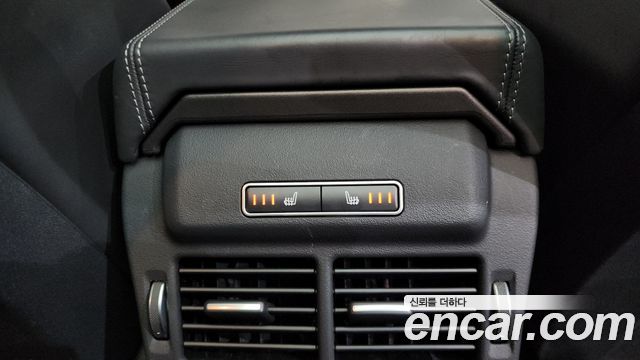 Land Rover Range Rover Evoque 2019 — photo 19