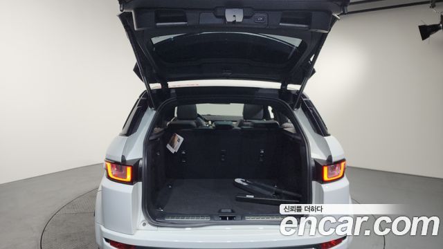 Land Rover Range Rover Evoque 2019 — photo 20