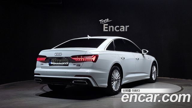 Audi A6 2021 — photo 2