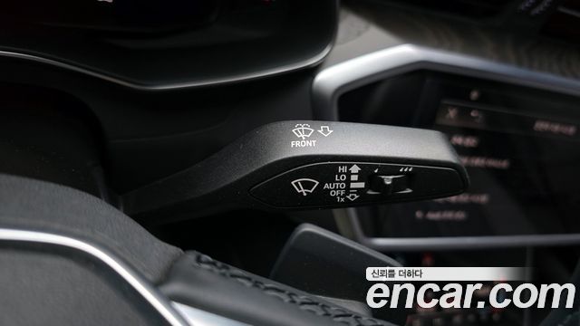 Audi A6 2021 — photo 18