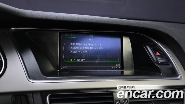 Audi A4 2015 — photo 16