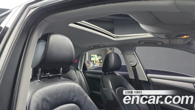 Audi A4 2015 — photo 19