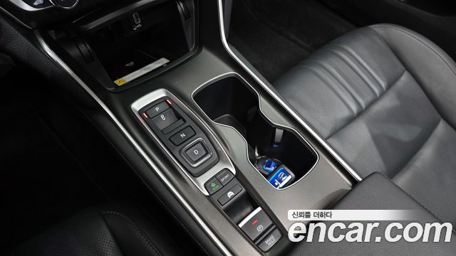 Honda Accord 2019 — photo 9