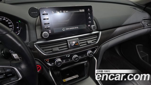 Honda Accord 2019 — photo 14