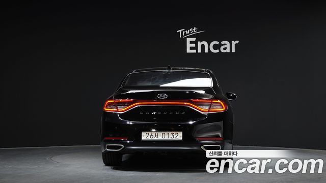 Hyundai Grandeur 2017 — photo 4