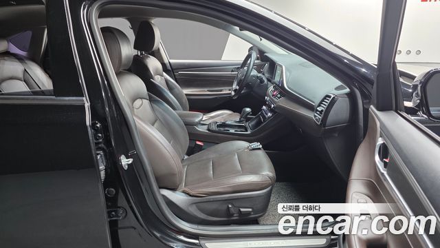 Hyundai Grandeur 2017 — photo 10