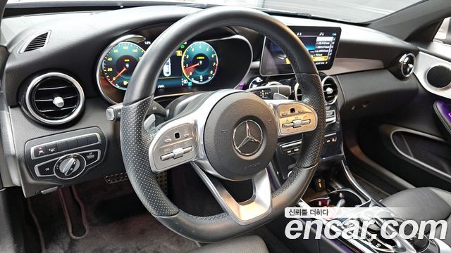 Mercedes-Benz C-Class 2020 — photo 13