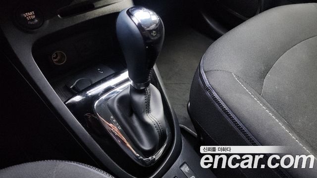 Renault Korea QM3 2015 — photo 9