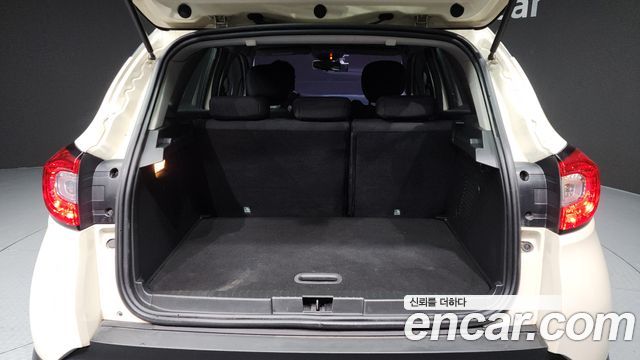 Renault Korea QM3 2015 — photo 20